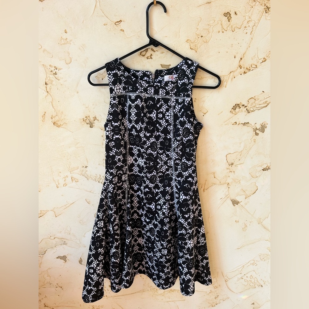 Gianni Bini Girls Party Dress Size 14 Black White Sleeveless Exposed Stitching
